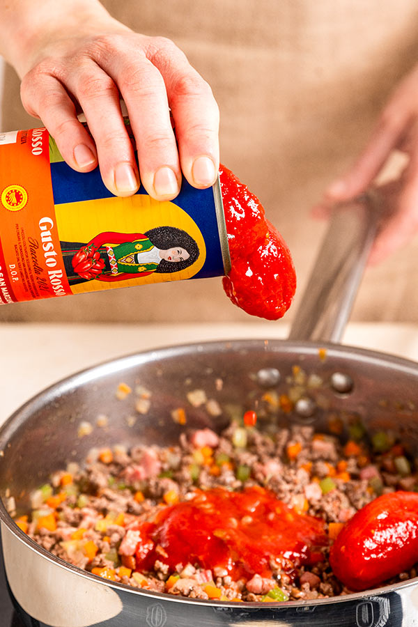 San Marzano Tomaten für Bolognese verwenden